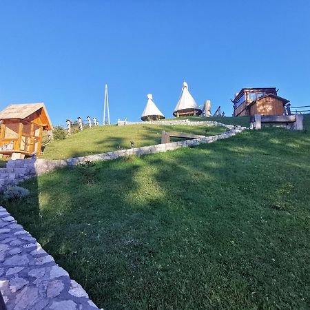 Guesthouse Planinarski dom Neviđen'o Žabljak Buitenkant foto