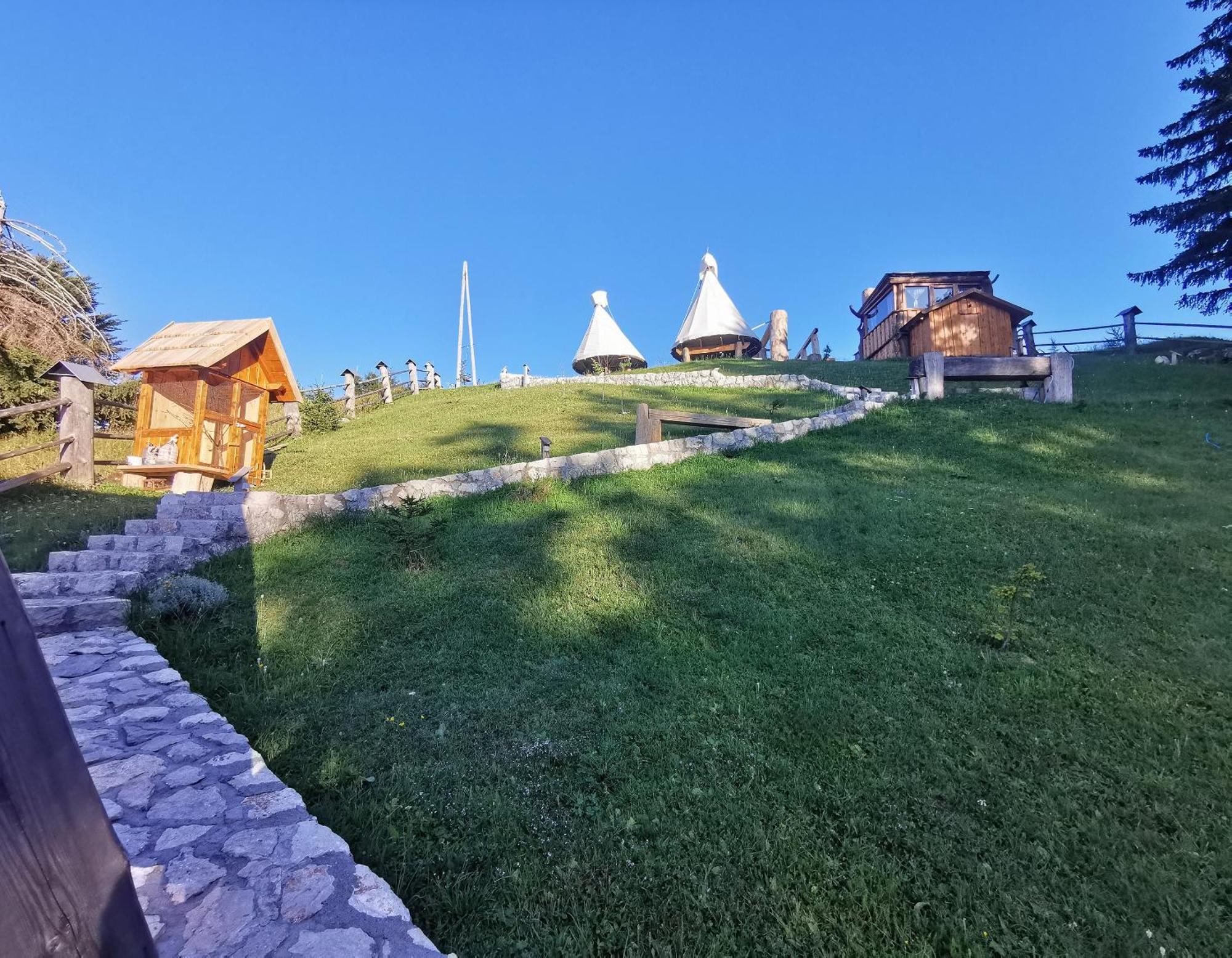 Guesthouse Planinarski dom Neviđen'o Žabljak Buitenkant foto