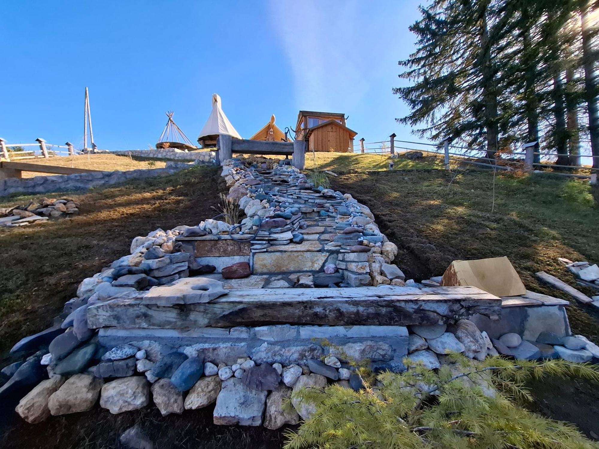 Guesthouse Planinarski dom Neviđen'o Žabljak Buitenkant foto